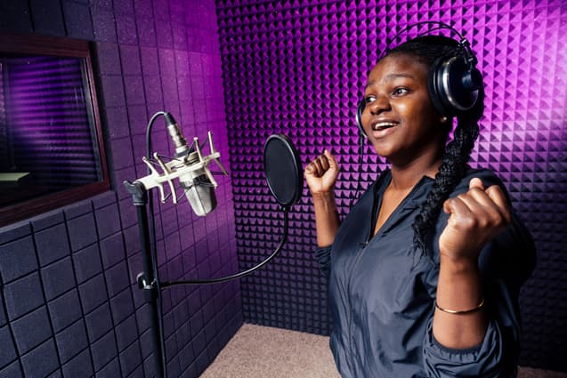 African French voice over agency