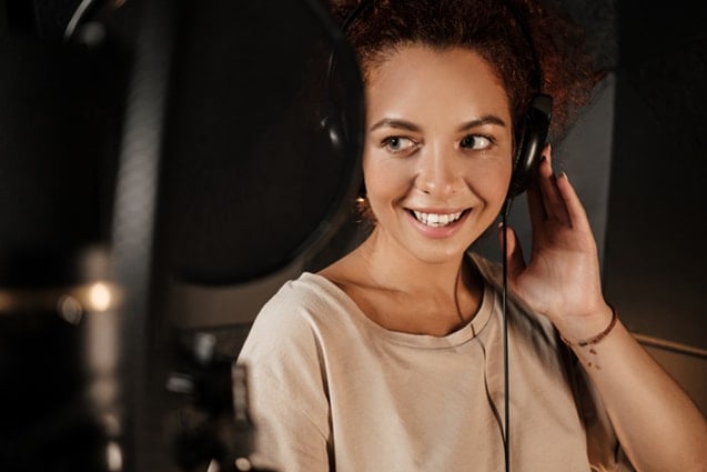 Dominican Spanish voice over agency